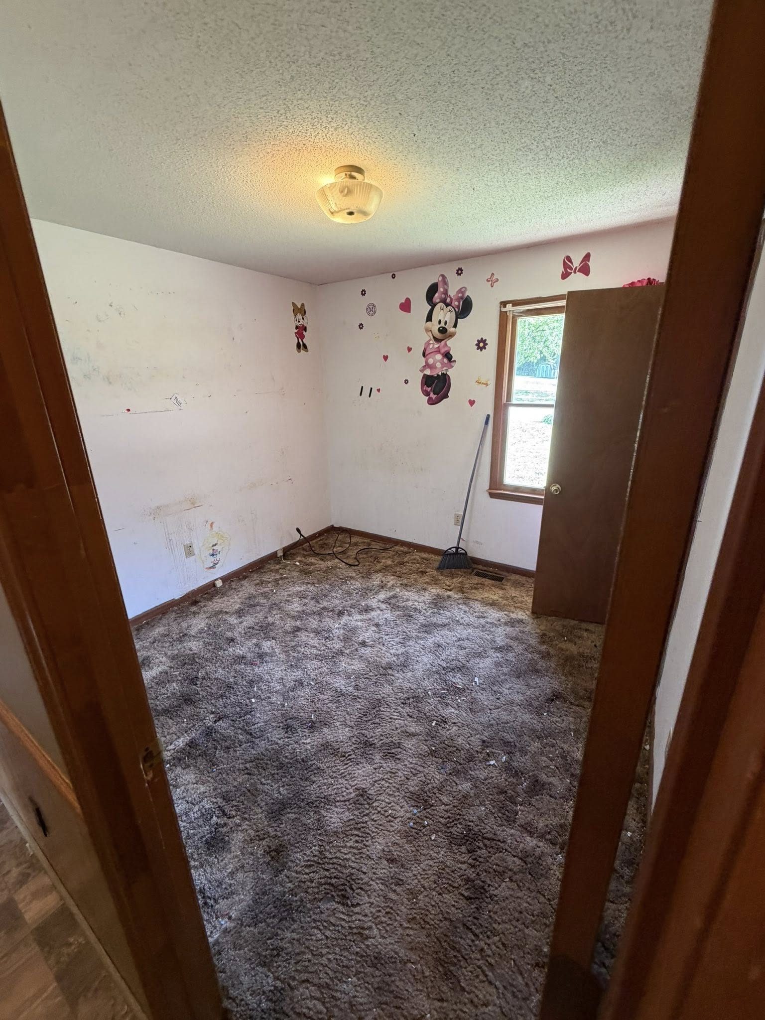 Space cleared after bedroom cleanout by Coyles on Call
